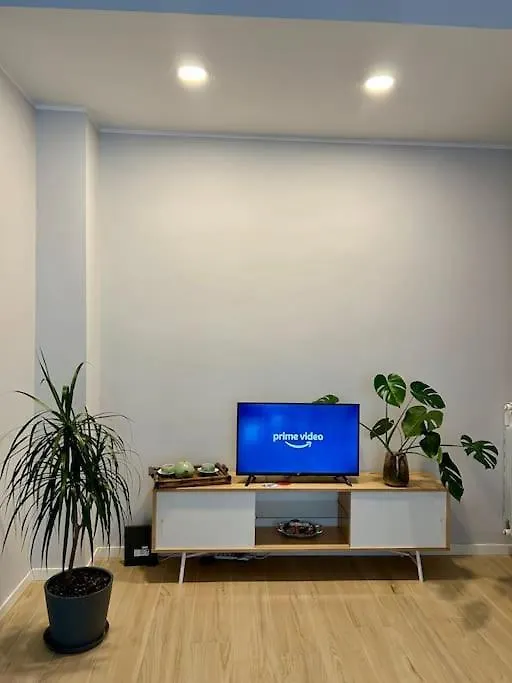 Lovely Apartment In Prada District Milan Italy
